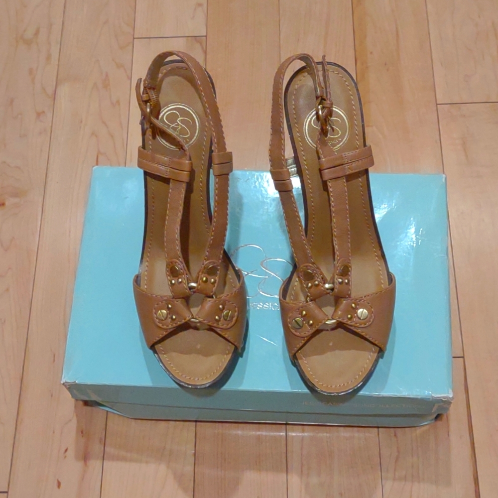 Brand New Women's Sandals